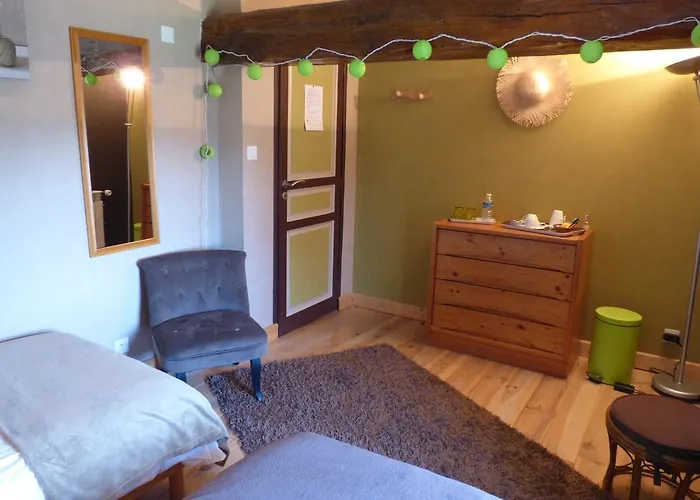 Maison Coloree * Germond-Rouvre